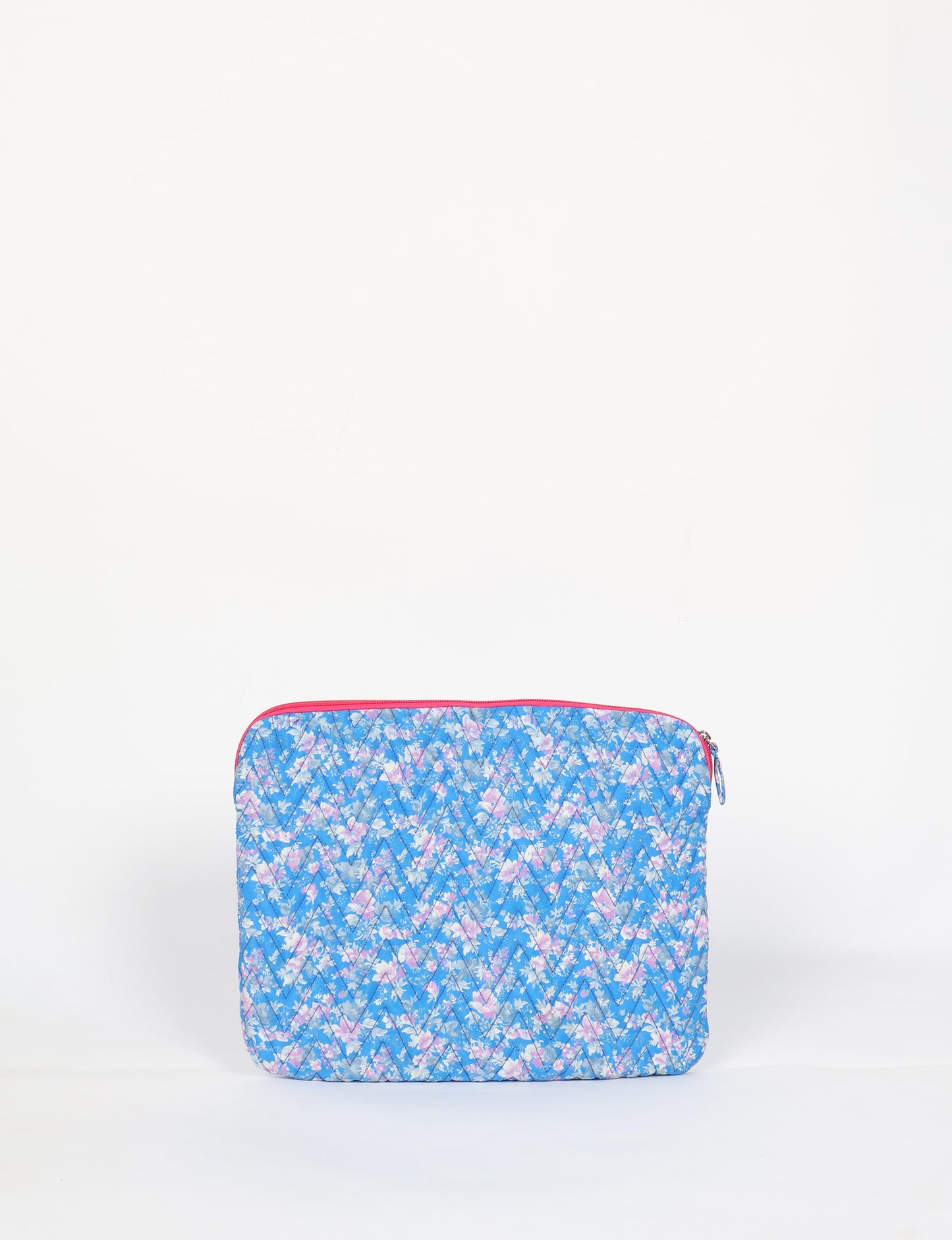 Elevate your tech style with our QUILTED LAPTOP SLEEVE 15-16 inches. Crafted with eco-friendly materials, the quilted design provides cushioning and durable protection for your 15"-16" laptop. Lightweight and stylish, with a secure zipper closure – your ethical choice for sustainable tech storage.