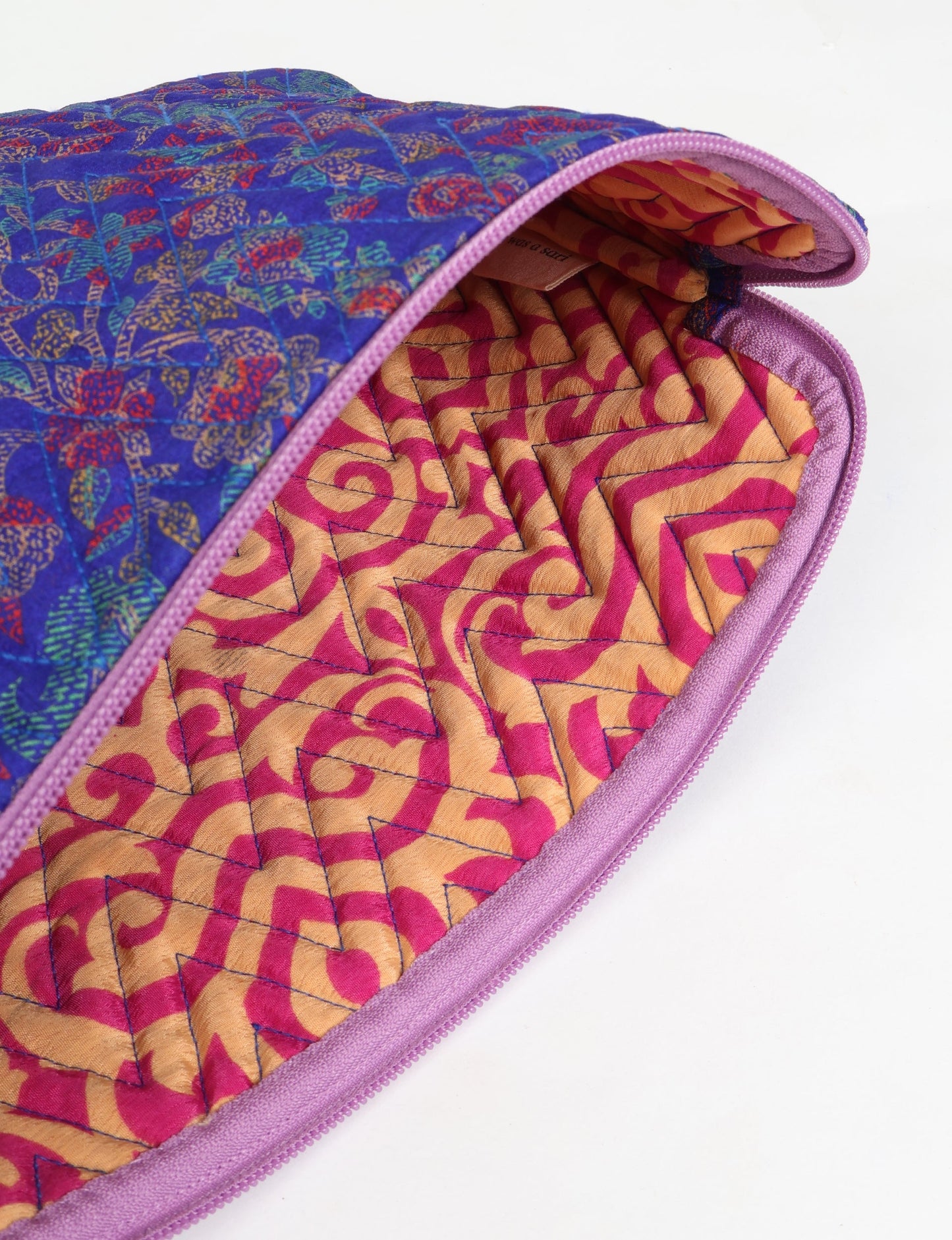 Elevate your tech style with our QUILTED LAPTOP SLEEVE 15-16 inches. Crafted with eco-friendly materials, the quilted design provides cushioning and durable protection for your 15"-16" laptop. Lightweight and stylish, with a secure zipper closure – your ethical choice for sustainable tech storage.