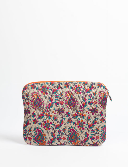 Elevate your tech style with our QUILTED LAPTOP SLEEVE 15-16 inches. Crafted with eco-friendly materials, the quilted design provides cushioning and durable protection for your 15"-16" laptop. Lightweight and stylish, with a secure zipper closure – your ethical choice for sustainable tech storage.