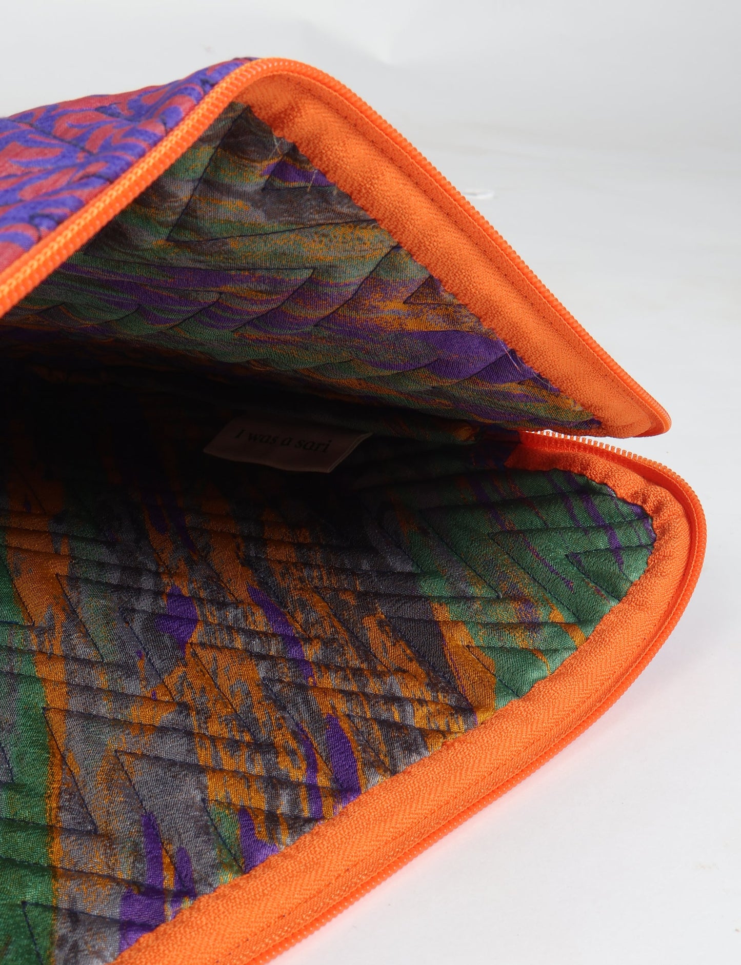 Elevate your tech style with our QUILTED LAPTOP SLEEVE 15-16 inches. Crafted with eco-friendly materials, the quilted design provides cushioning and durable protection for your 15"-16" laptop. Lightweight and stylish, with a secure zipper closure – your ethical choice for sustainable tech storage.