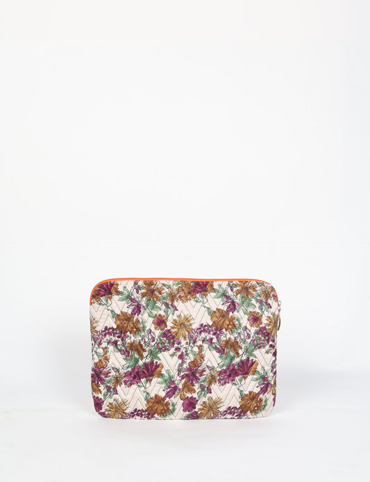 Elevate your tech style with our QUILTED LAPTOP SLEEVE 15-16 inches. Crafted with eco-friendly materials, the quilted design provides cushioning and durable protection for your 15"-16" laptop. Lightweight and stylish, with a secure zipper closure – your ethical choice for sustainable tech storage.