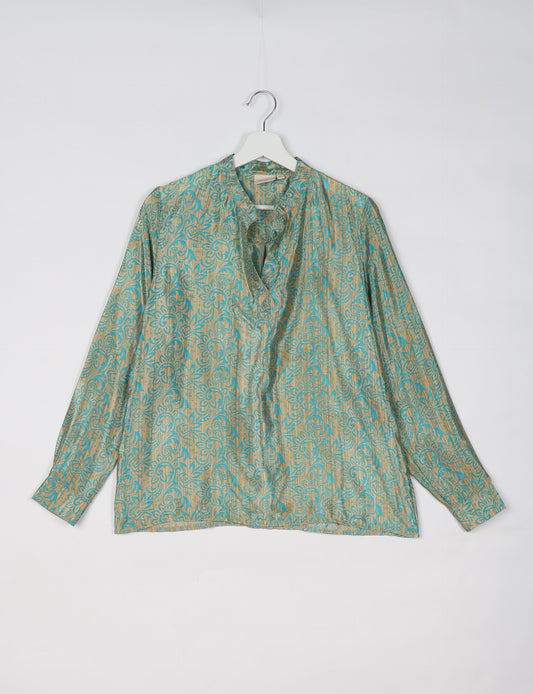 Versatile DAY BLOUSE, a sustainable wardrobe essential with a classic Johnny collar and full sleeves. Lightweight fabric for a comfortable fit, perfect for dressing up or down. Explore ethical clothing and green fashion with this eco-friendly and timeless piece, perfect for any occasion.