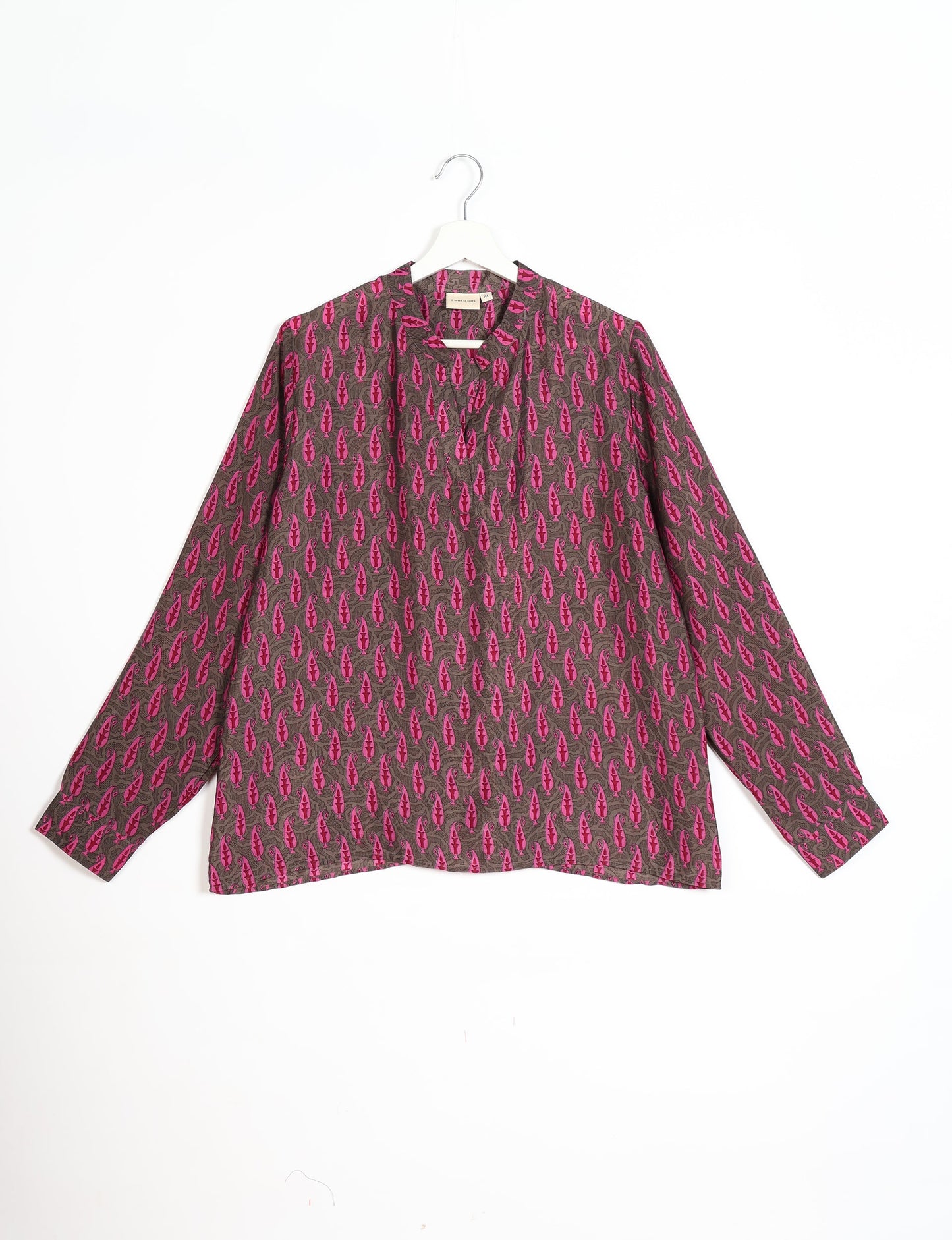 Versatile DAY BLOUSE, a sustainable wardrobe essential with a classic Johnny collar and full sleeves. Lightweight fabric for a comfortable fit, perfect for dressing up or down. Explore ethical clothing and green fashion with this eco-friendly and timeless piece, perfect for any occasion.