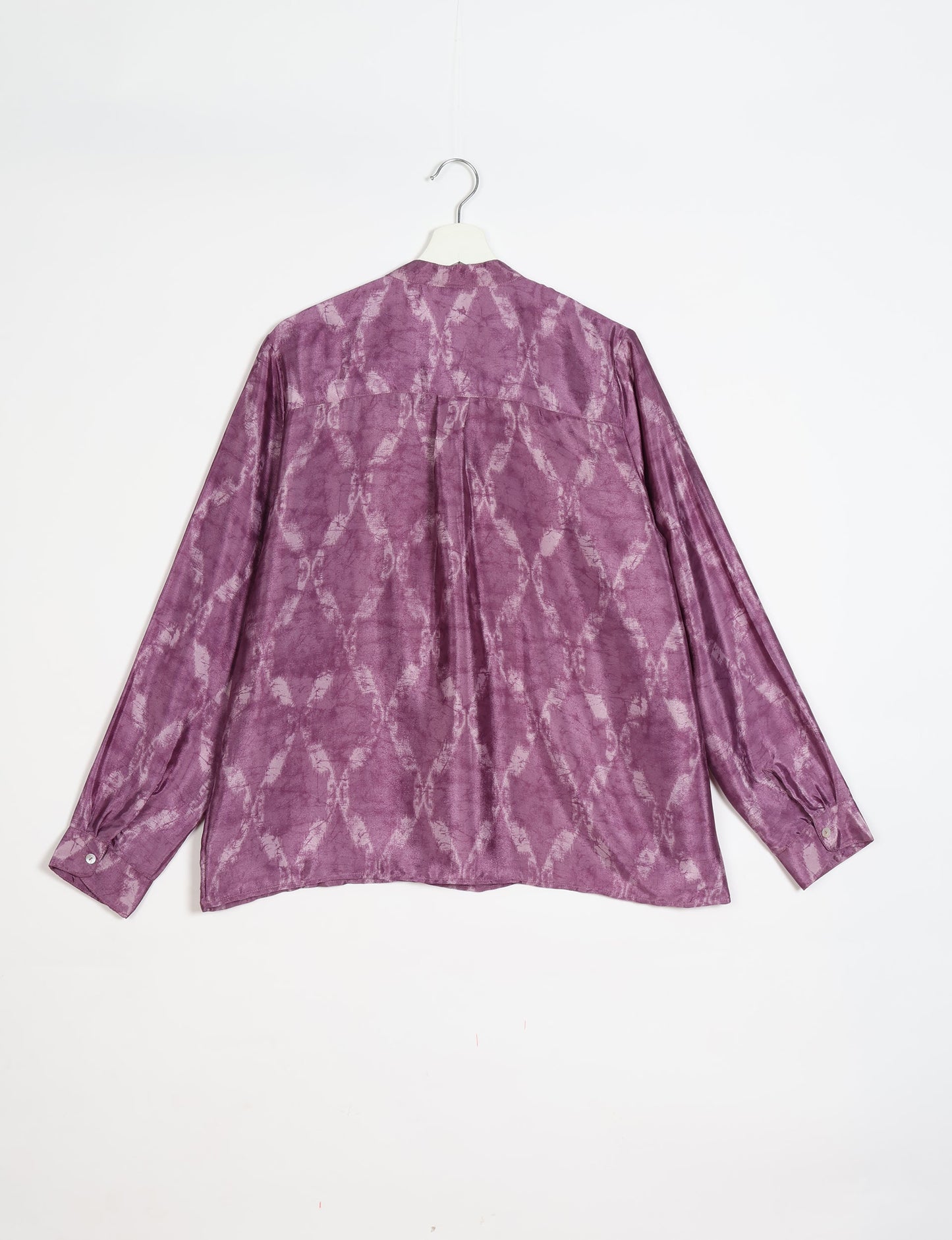Versatile DAY BLOUSE, a sustainable wardrobe essential with a classic Johnny collar and full sleeves. Lightweight fabric for a comfortable fit, perfect for dressing up or down. Explore ethical clothing and green fashion with this eco-friendly and timeless piece, perfect for any occasion.