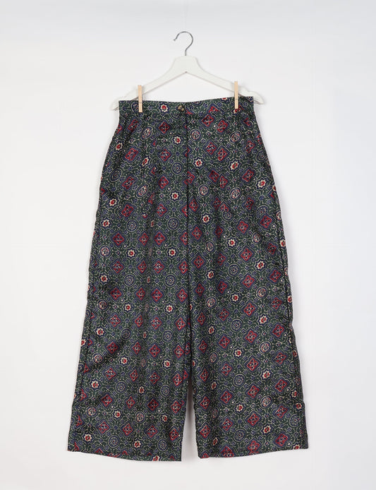 Upcycled women’s wide leg pants made from preloved saris, showcasing eco friendly clothes, zero waste clothing, and carbon neutral fashion.