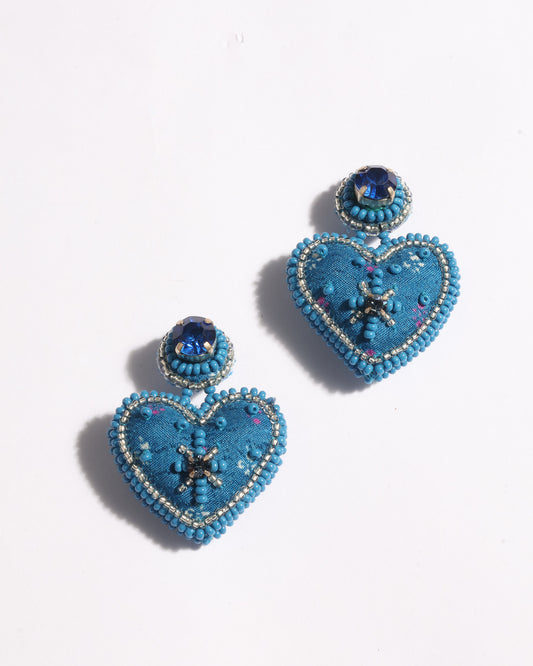 Hand-embroidered Heart Drop Earrings featuring intricate Aari stitching, crafted from recycled sari fabric. A stunning blend of upcycled clothing, ethical fashion, and circular fashion, these earrings embrace recycled sustainable fashion and earth-friendly clothing for a truly elegant, eco-conscious choice.