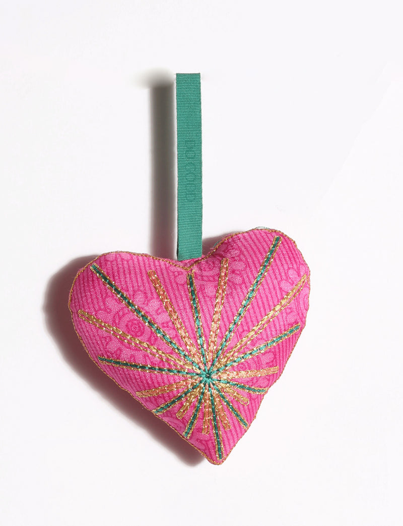 Timeless Heart Ornament / DO GOOD handcrafted from upcycled sari fabric, featuring silk and metallic gold thread embroidery with a hanging loop.