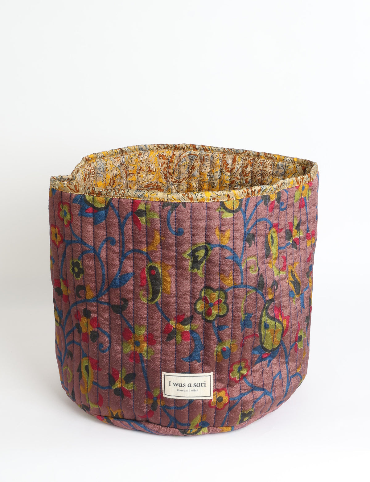 Quilted storage basket - Red Paisley