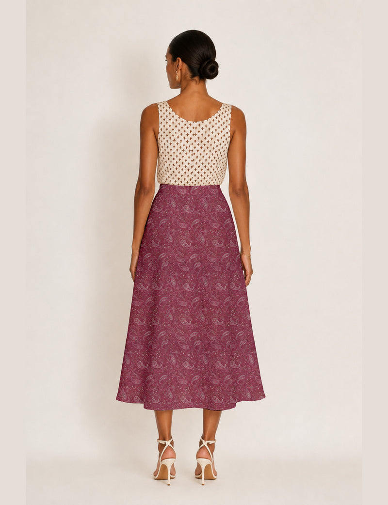 A line skirt with slit - Pink Paisley