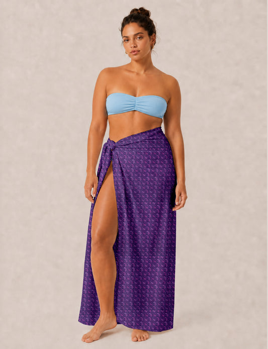 Explore sustainable elegance with our PAREO – a versatile piece for conscious fashion enthusiasts. More than an accessory, it's a statement of ethical clothing and green fashion. Ideal for getaways, this wrap-around works as a coverup, turban, or throw, showcasing our commitment to slow fashion, upcycled garments, and eco-friendly practices. Elevate your wardrobe with this eco-conscious and stylish pareo, a perfect addition to your collection of sustainable women's clothing.