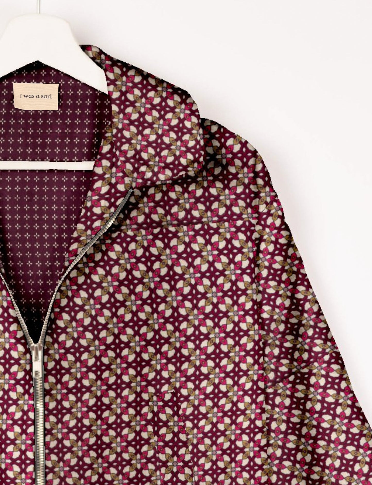 Bomberjacke – Rot, geometrisches Muster
