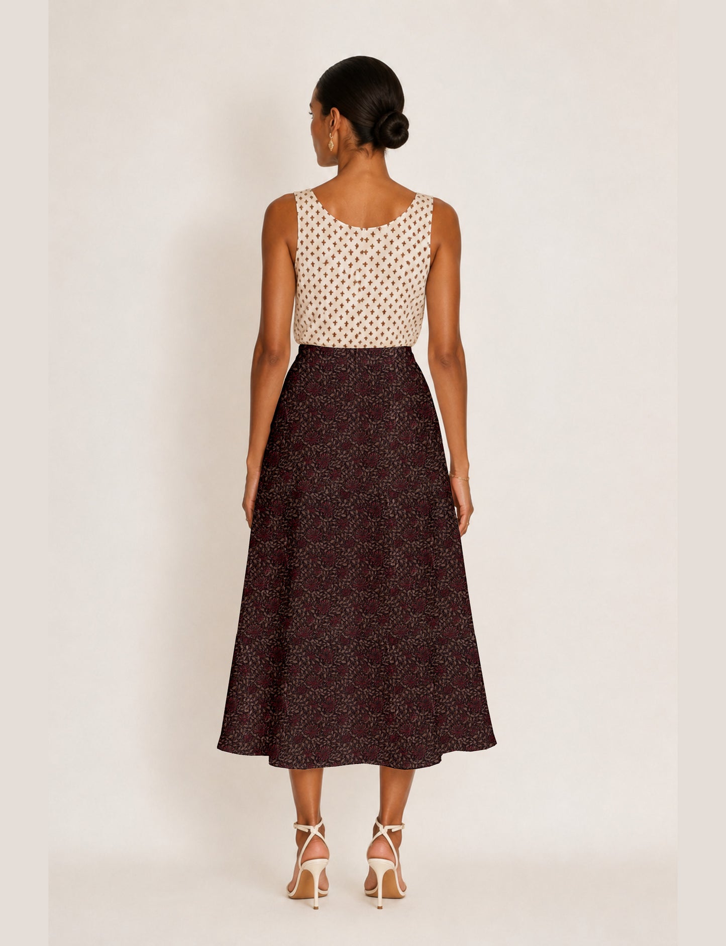 A line skirt with slit - Red Tropical