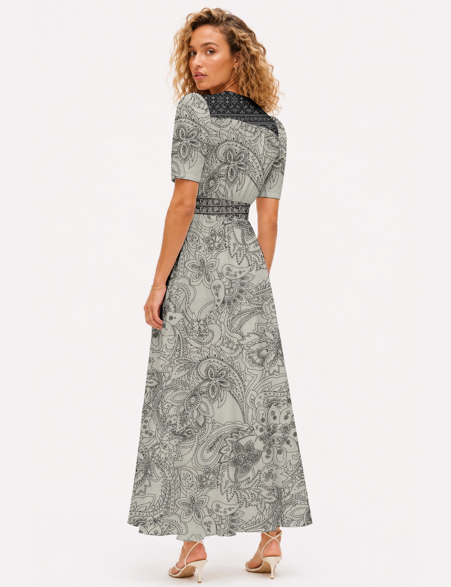 Maxi romantic dress - White Paisley