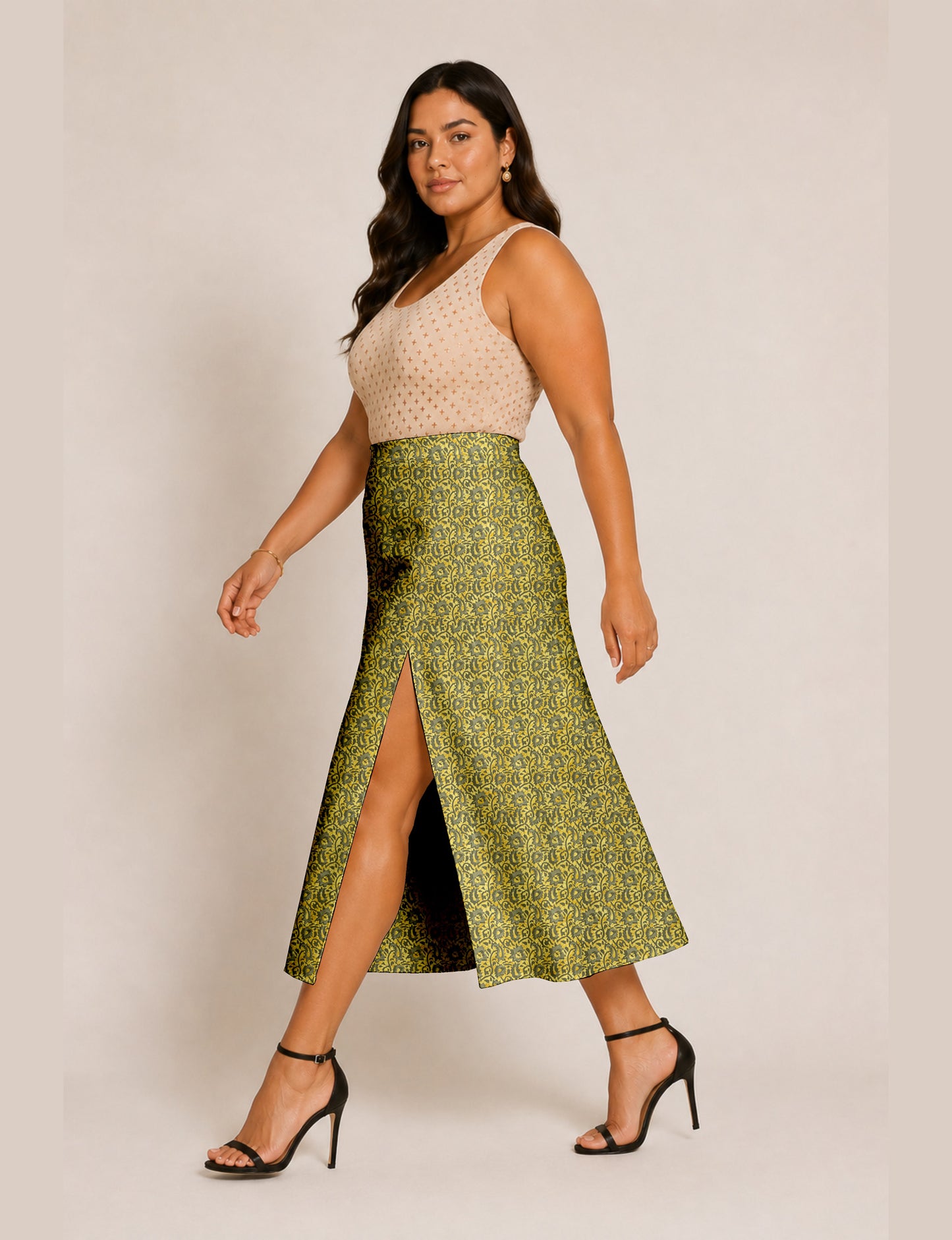 A line skirt with slit - Yellow Abstract