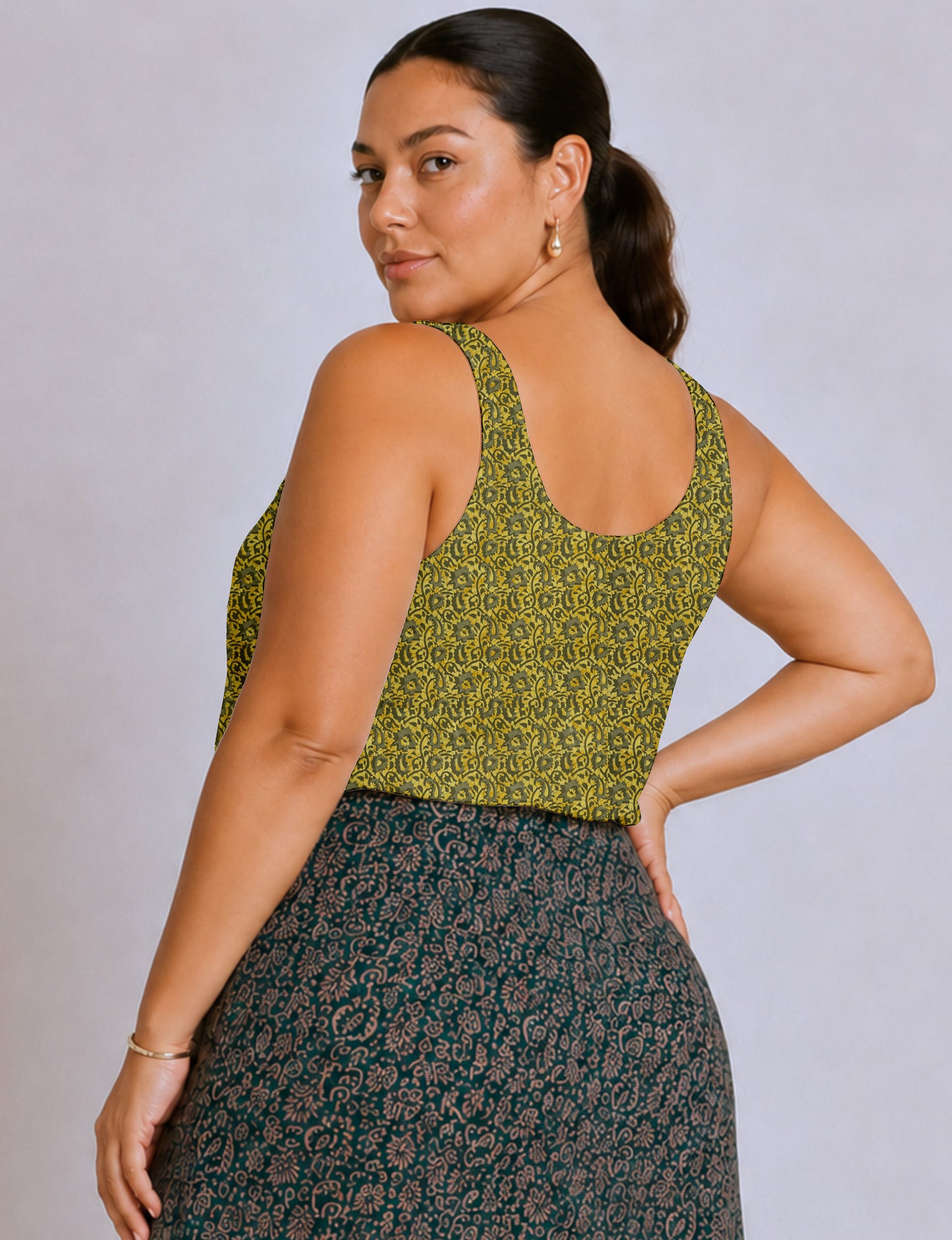 Sleeveless blouse - Yellow Abstract
