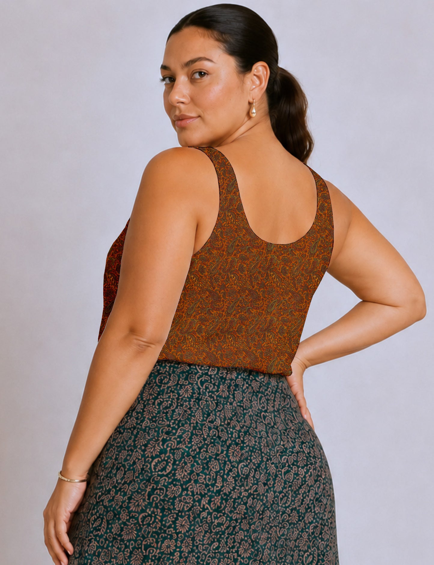 Sleeveless blouse - Yellow Paisley