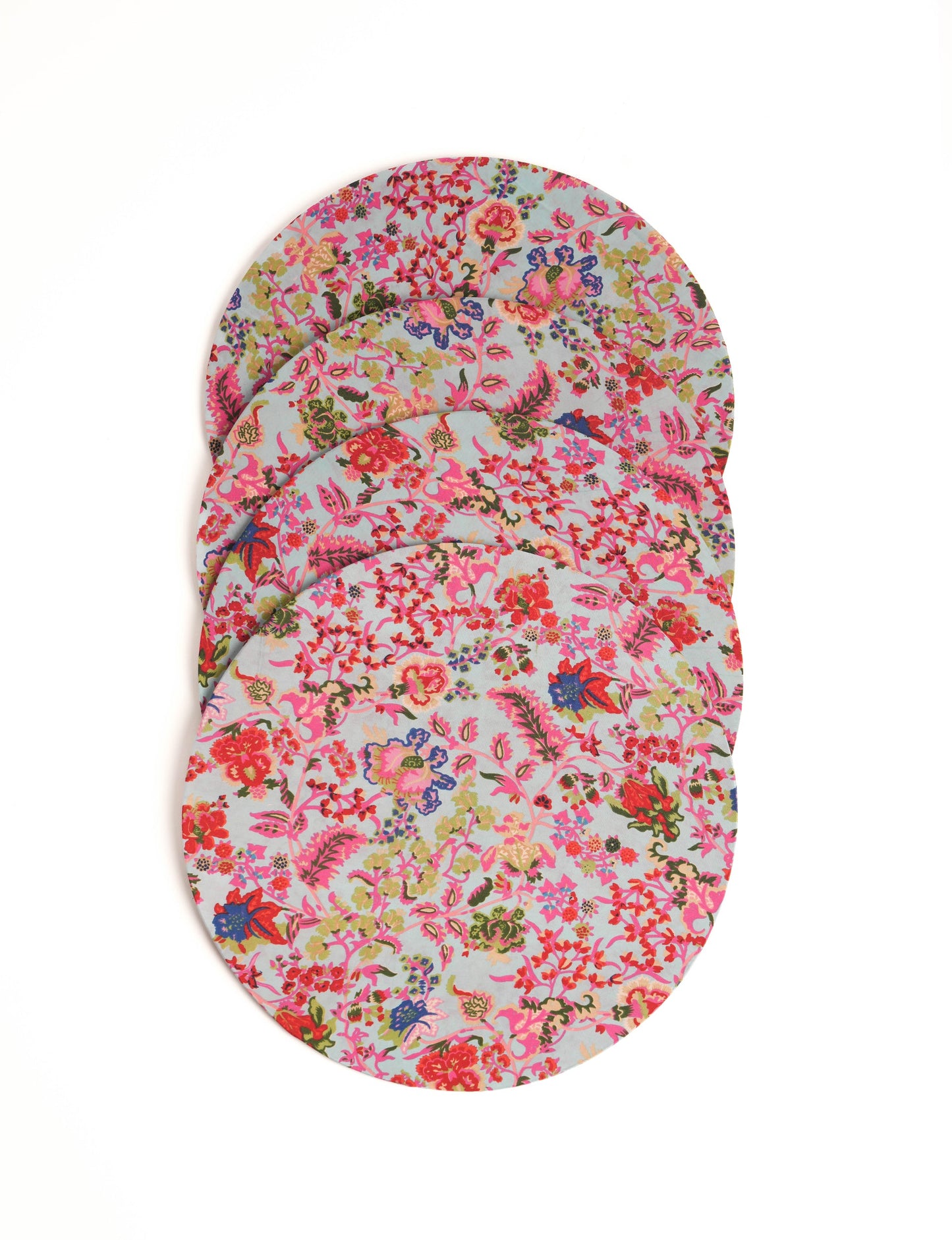 Upgrade your table settings with our Round Placemat Set of 4. These circular placemats, made from sustainable 3 mm thick MDF, feature covers crafted from round sari sleeves. Easily washable and elasticated, these placemats offer a stylish and eco-friendly solution for both table place settings and serving dishes. Make a sustainable statement with every meal.